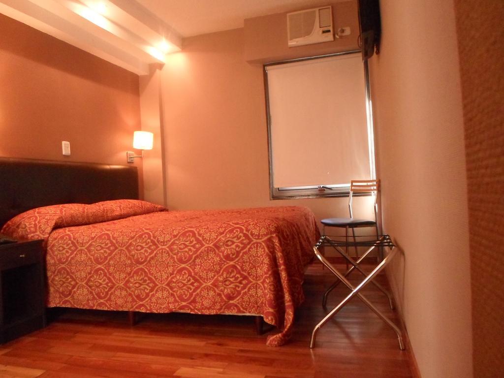 Hotel Comfort Baires Buenos Aires Exterior photo